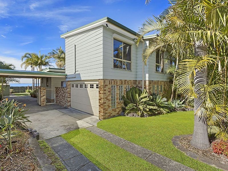 307 Lakedge Avenue, Berkeley Vale NSW 2261