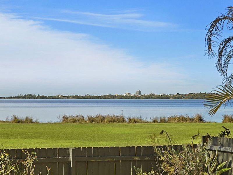 307 Lakedge Avenue, Berkeley Vale NSW 2261
