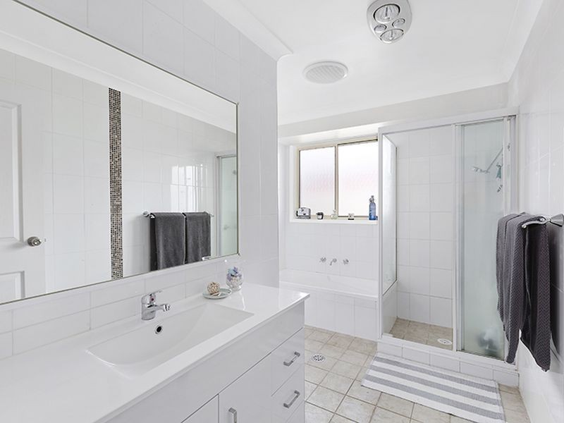 41 Burbank Drive, Tuggerah NSW 2259