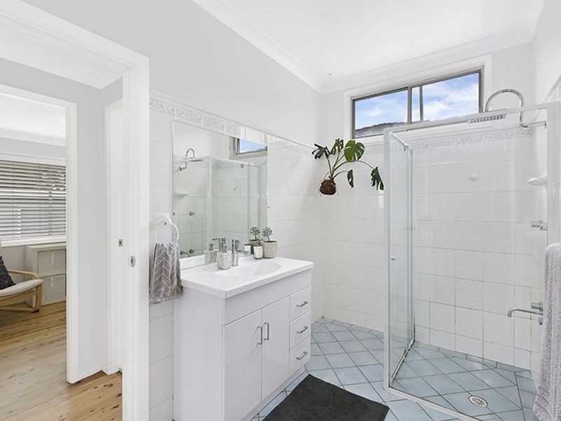 23 George Hely Crescent, Killarney Vale NSW 2261