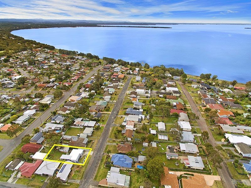 23 George Hely Crescent, Killarney Vale NSW 2261
