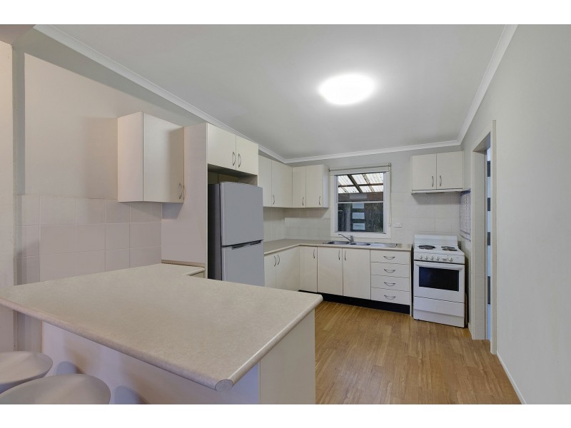 100 Oberon Road, Chittaway Bay NSW 2261