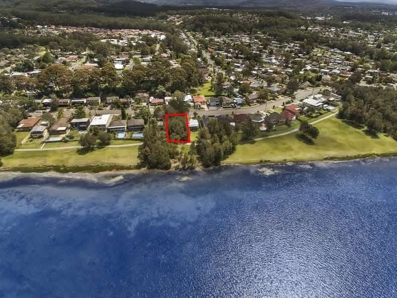 289 Lakedge Avenue, Berkeley Vale NSW 2261