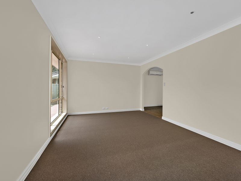 8 Vaughan Close, Killarney Vale NSW 2261