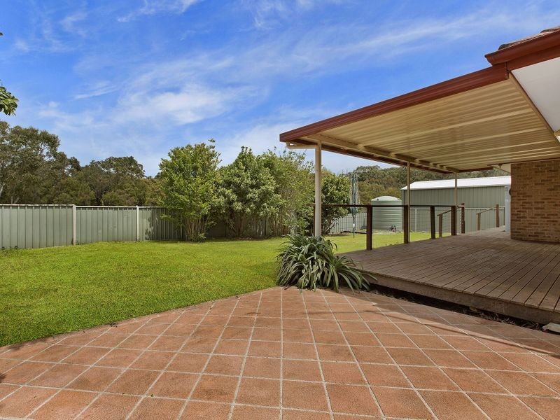 8 Vaughan Close, Killarney Vale NSW 2261
