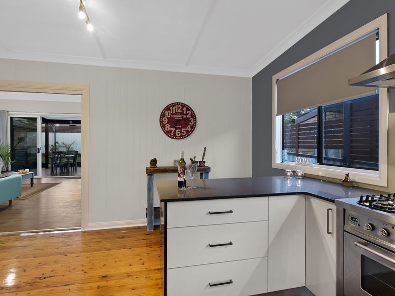 53 Brooke Avenue, Killarney Vale NSW 2261