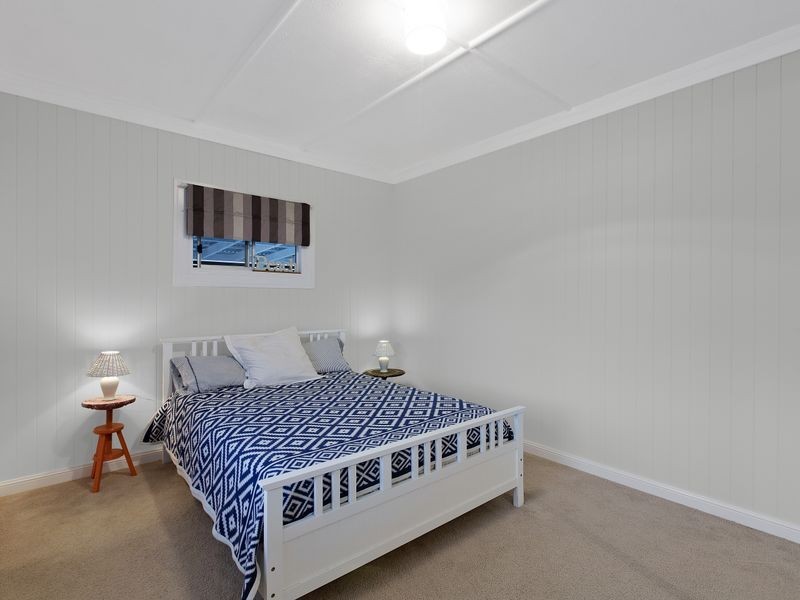 53 Brooke Avenue, Killarney Vale NSW 2261