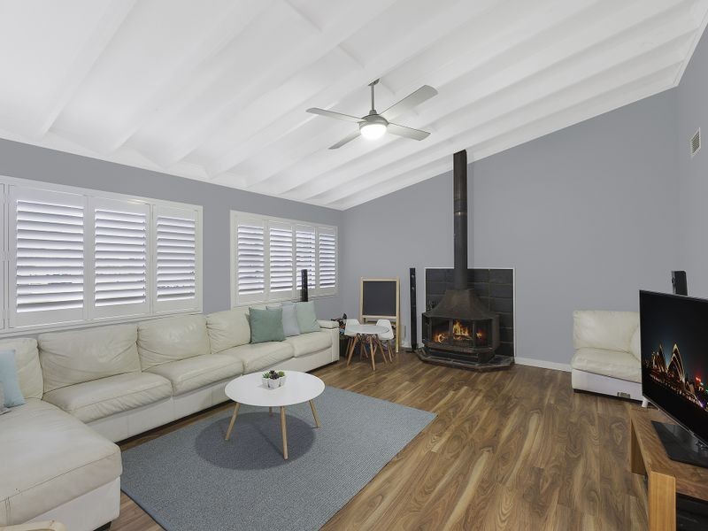 55 Shortland Avenue, Killarney Vale NSW 2261