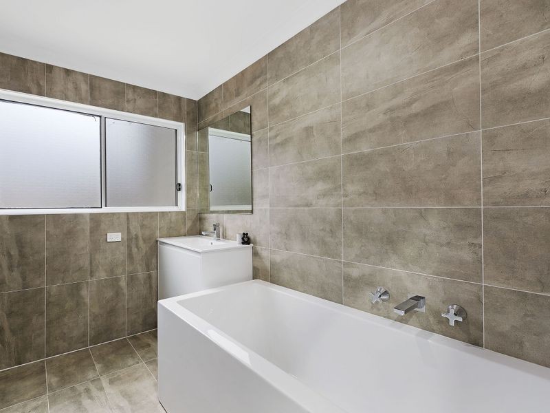55 Shortland Avenue, Killarney Vale NSW 2261