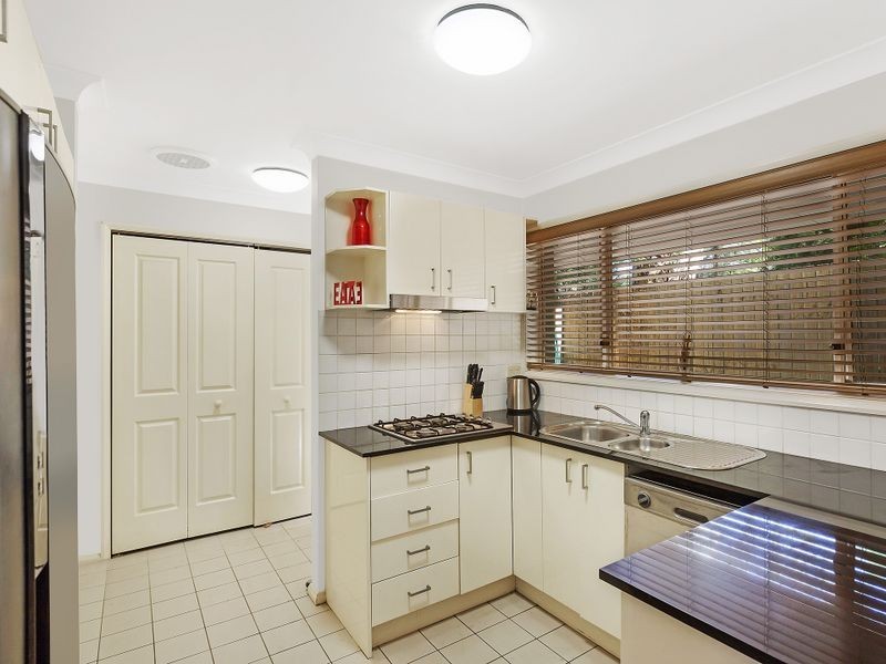 1/5A Burgin Close, Berkeley Vale NSW 2261
