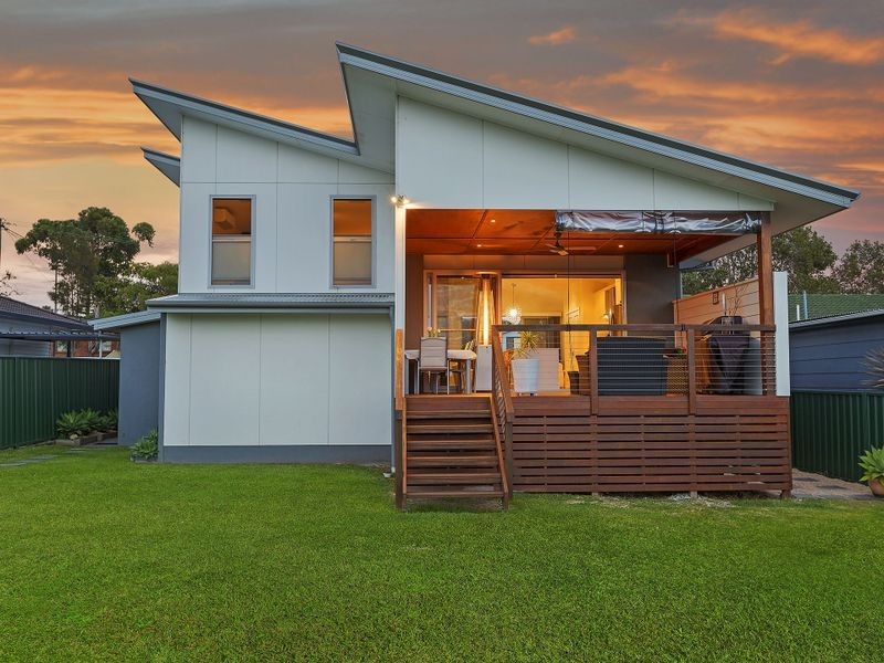 48 Hume Boulevard, Killarney Vale NSW 2261