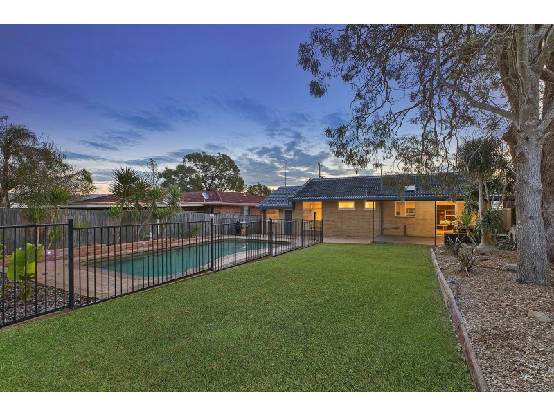 10 Cornish Avenue, Killarney Vale NSW 2261
