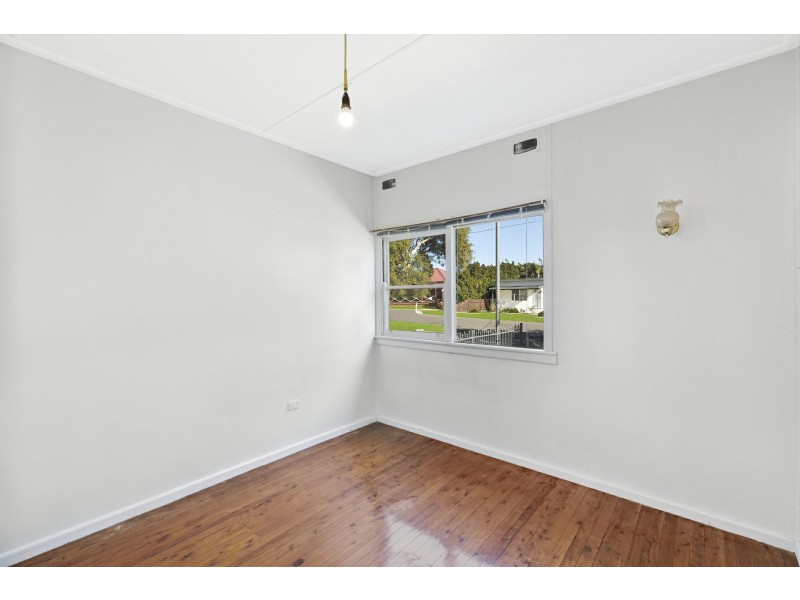 14 Shortland Avenue, Killarney Vale NSW 2261