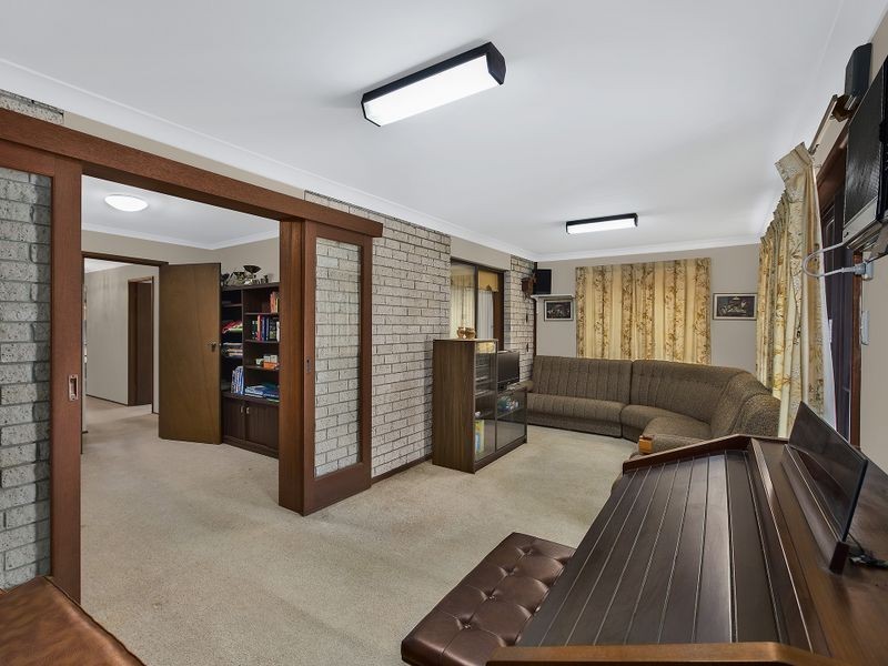 32 Robertson Road, Killarney Vale NSW 2261