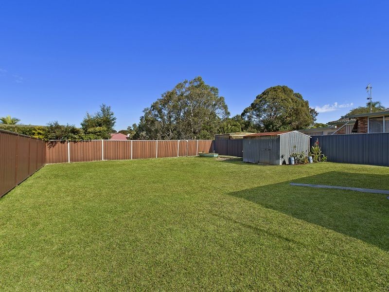 12 Sturt Street, Killarney Vale NSW 2261