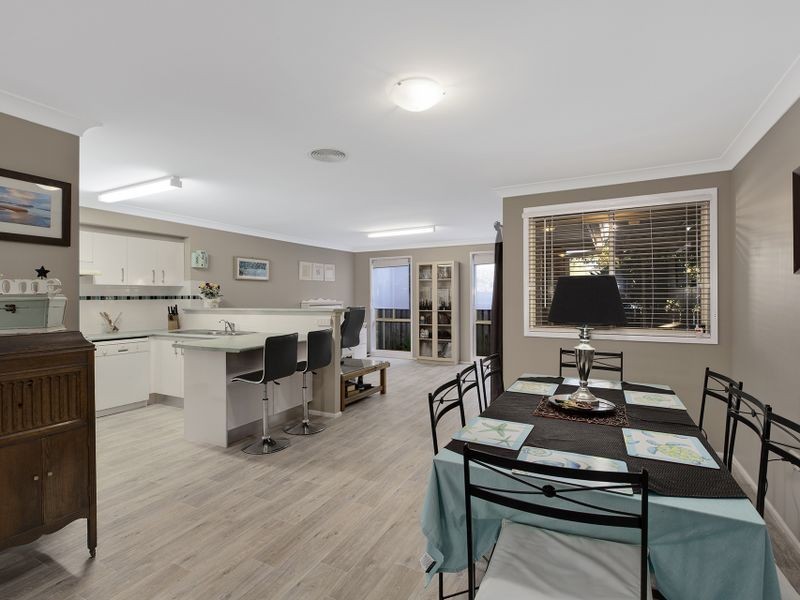 25A Carlyon Street, Killarney Vale NSW 2261