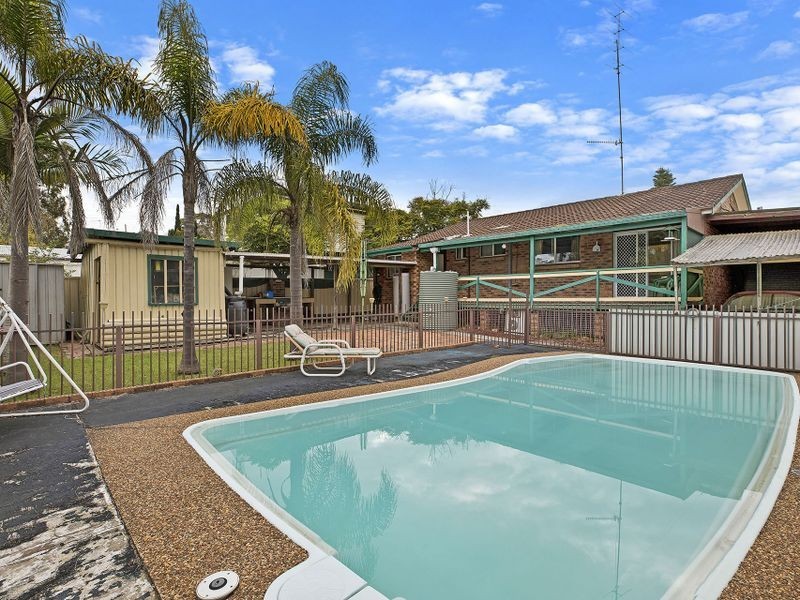 32 Watson Avenue, Tumbi Umbi NSW 2261