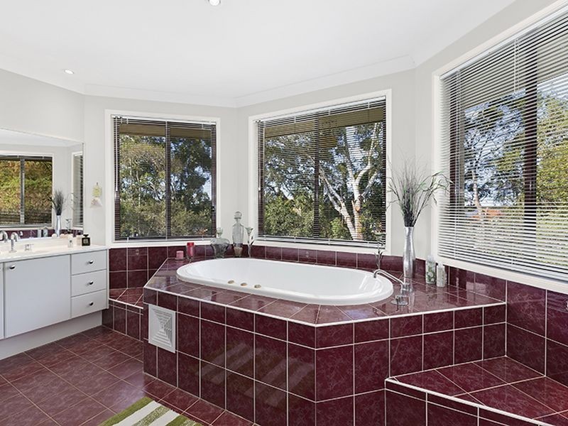 7 Holland Pl, Tumbi Umbi NSW 2261