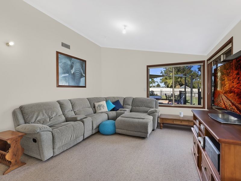 34 Trelawney Street, Killarney Vale NSW 2261