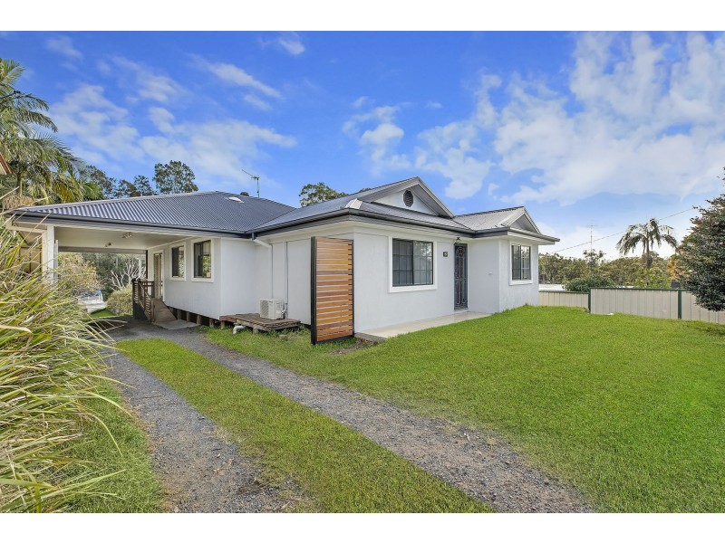 68 Jeannie Crescent, Berkeley Vale NSW 2261