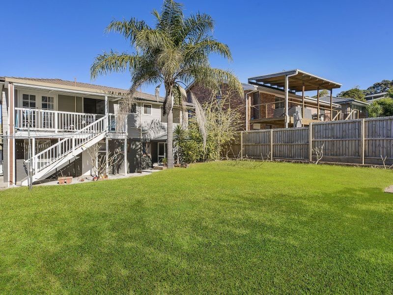 5 Warrina Street, Wamberal NSW 2260