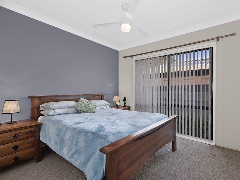 5A Carlyon Street, Killarney Vale NSW 2261