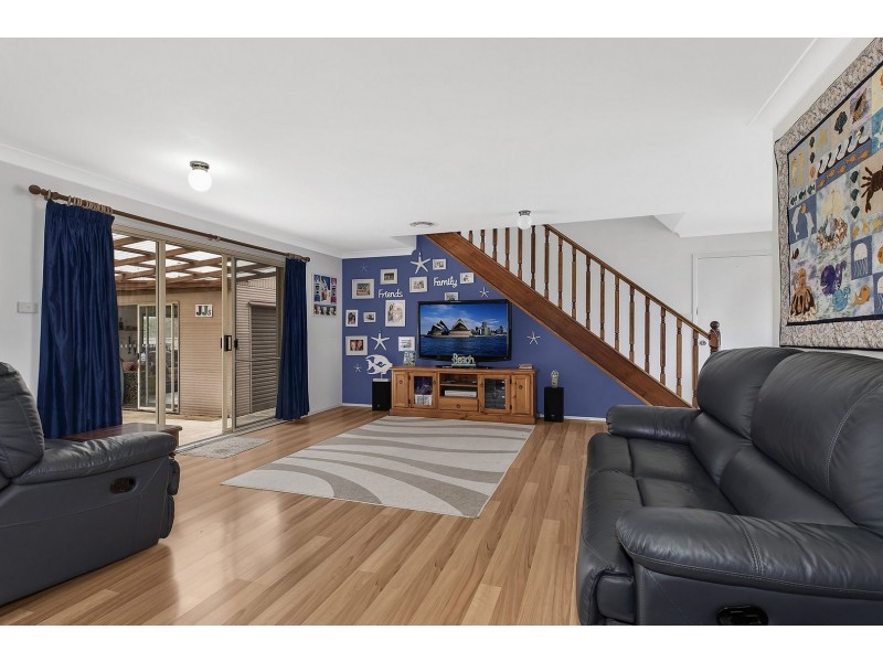 15 Vaughan Close, Killarney Vale NSW 2261