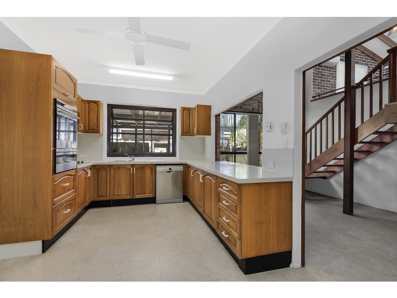 11 Wombat Street, Berkeley Vale NSW 2261