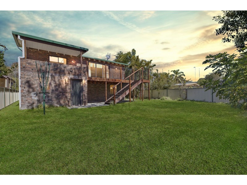 11 Wombat Street, Berkeley Vale NSW 2261