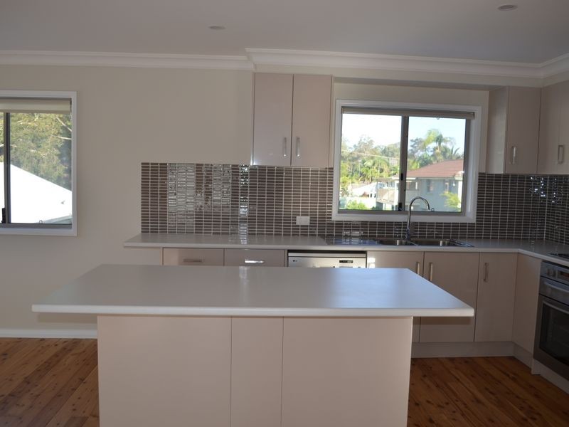 23a Kerry Crescent, Berkeley Vale NSW 2261