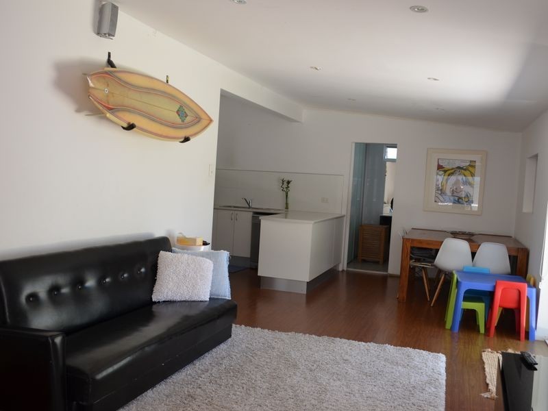 33 South Street, Killarney Vale NSW 2261