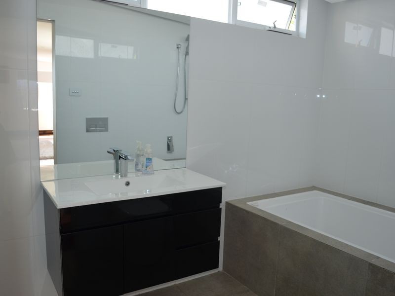 33 South Street, Killarney Vale NSW 2261