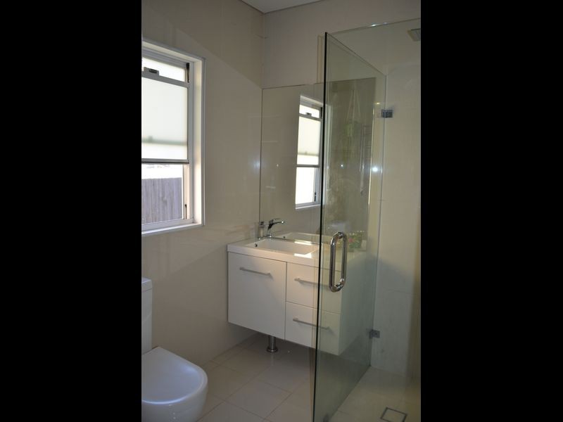 33 South Street, Killarney Vale NSW 2261