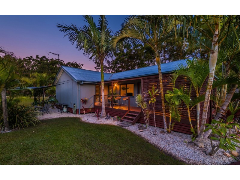 112 Emu Drive, Woombah NSW 2469