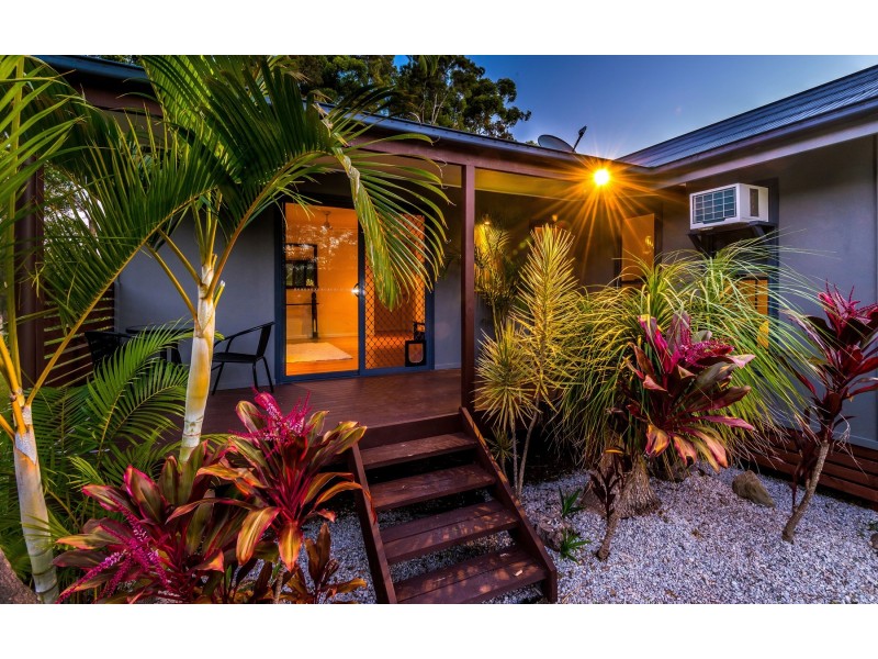 112 Emu Drive, Woombah NSW 2469