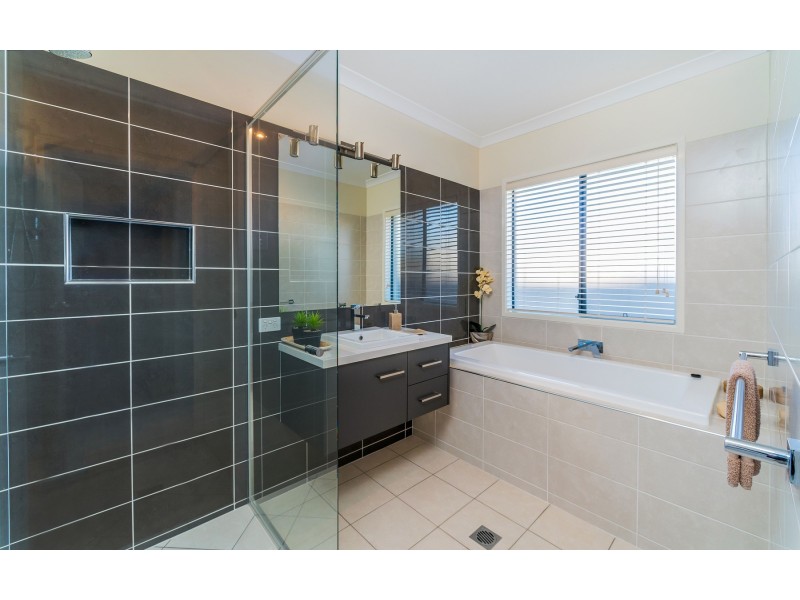 72 Scullin Street, Townsend NSW 2463