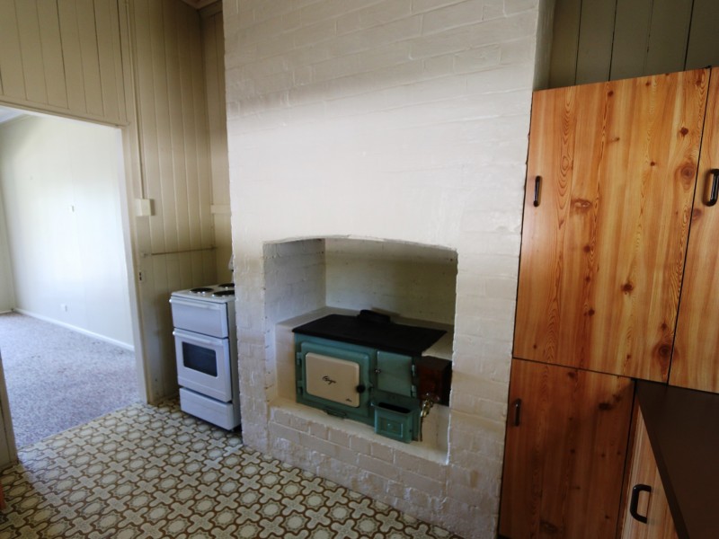 6 Clarence Street, Maclean NSW 2463