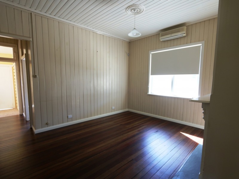 6 Clarence Street, Maclean NSW 2463