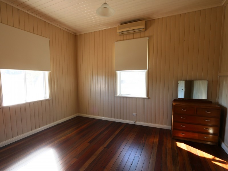 6 Clarence Street, Maclean NSW 2463