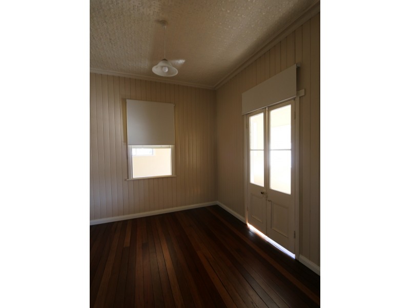 6 Clarence Street, Maclean NSW 2463