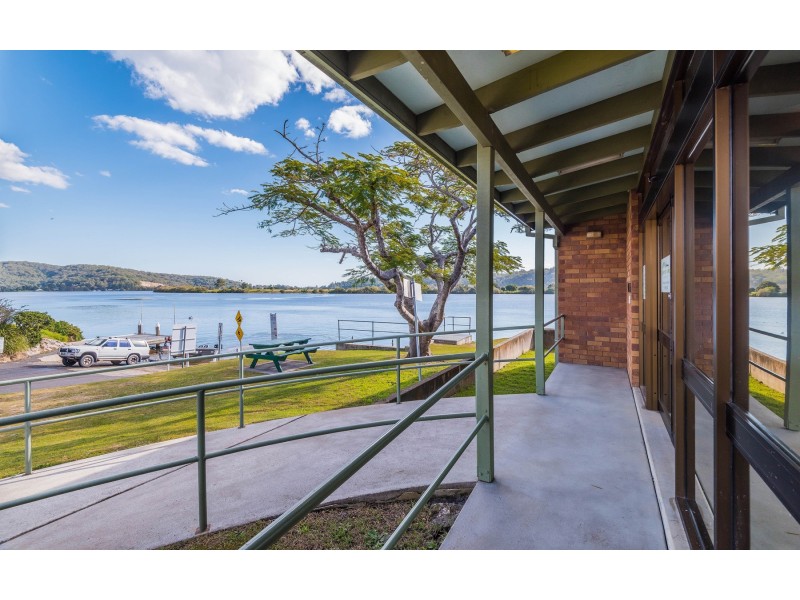 1 MacNaughton Place, Maclean NSW 2463