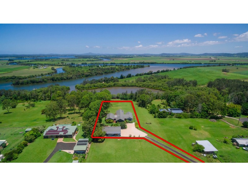 12 Island View Road, Woombah NSW 2469