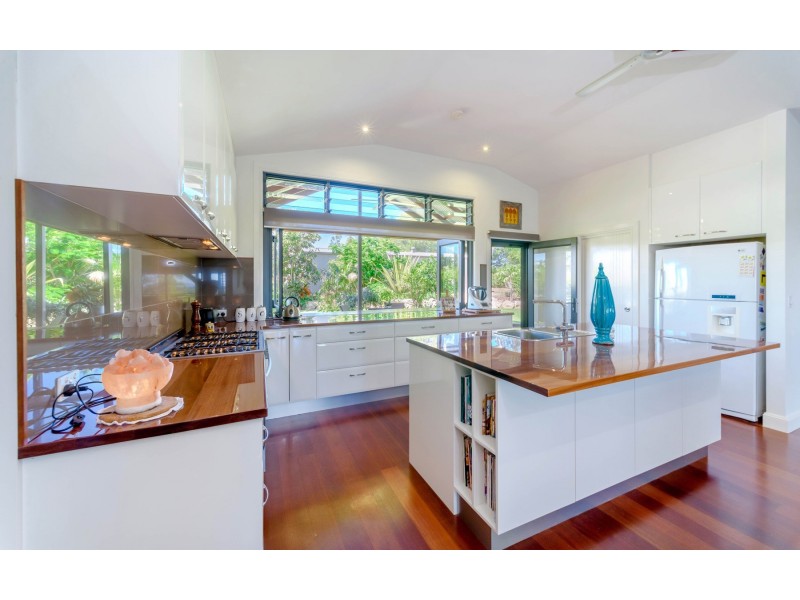 12 Island View Road, Woombah NSW 2469