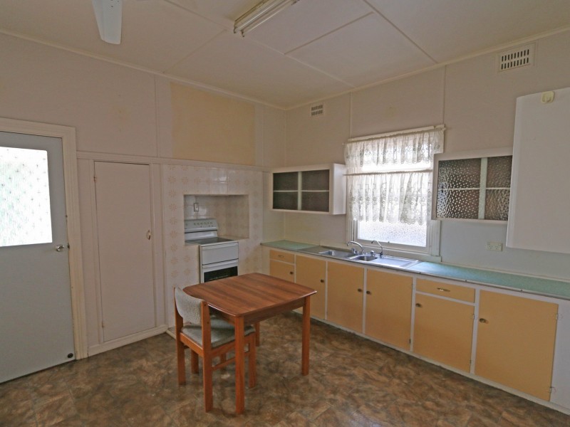 10 McLachlan Street, Maclean NSW 2463