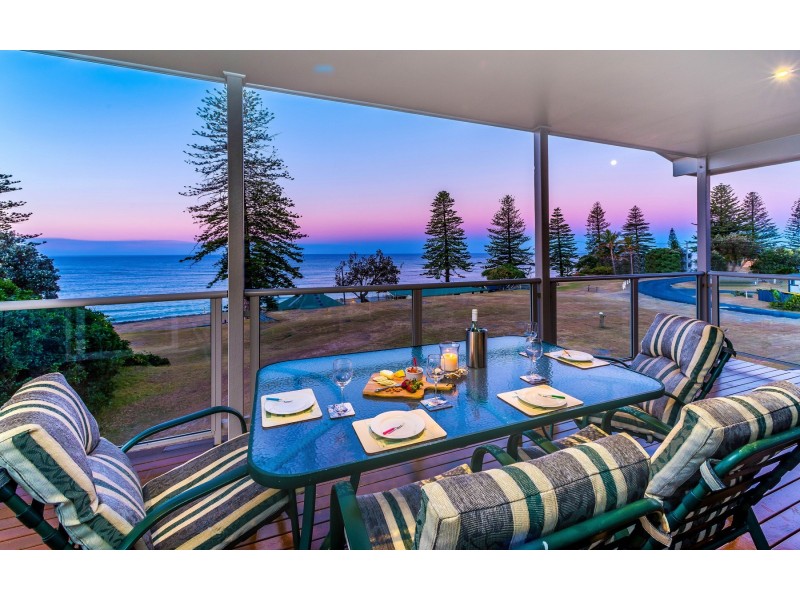 69 Ocean Road, Brooms Head NSW 2463