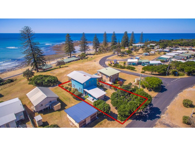 69 Ocean Road, Brooms Head NSW 2463