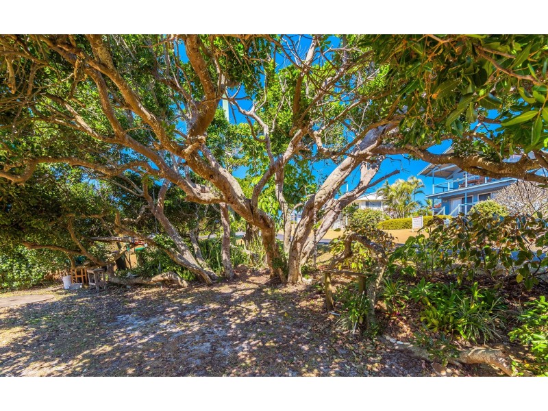 69 Ocean Road, Brooms Head NSW 2463