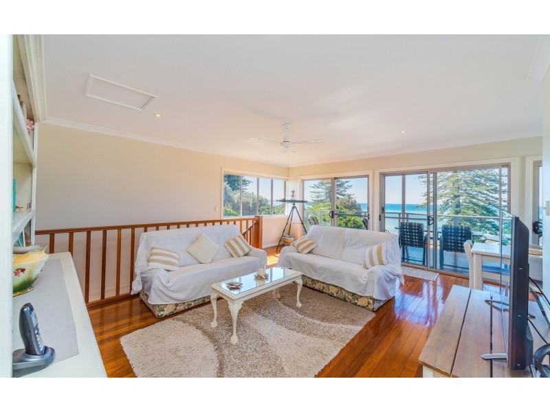 69 Ocean Road, Brooms Head NSW 2463