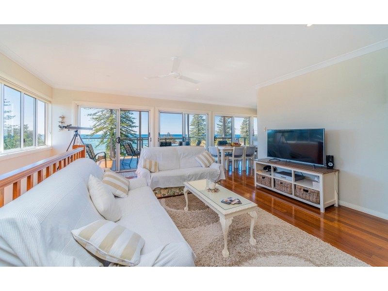 69 Ocean Road, Brooms Head NSW 2463