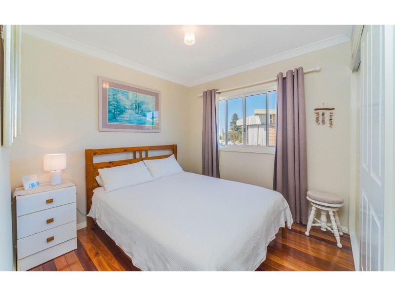 69 Ocean Road, Brooms Head NSW 2463